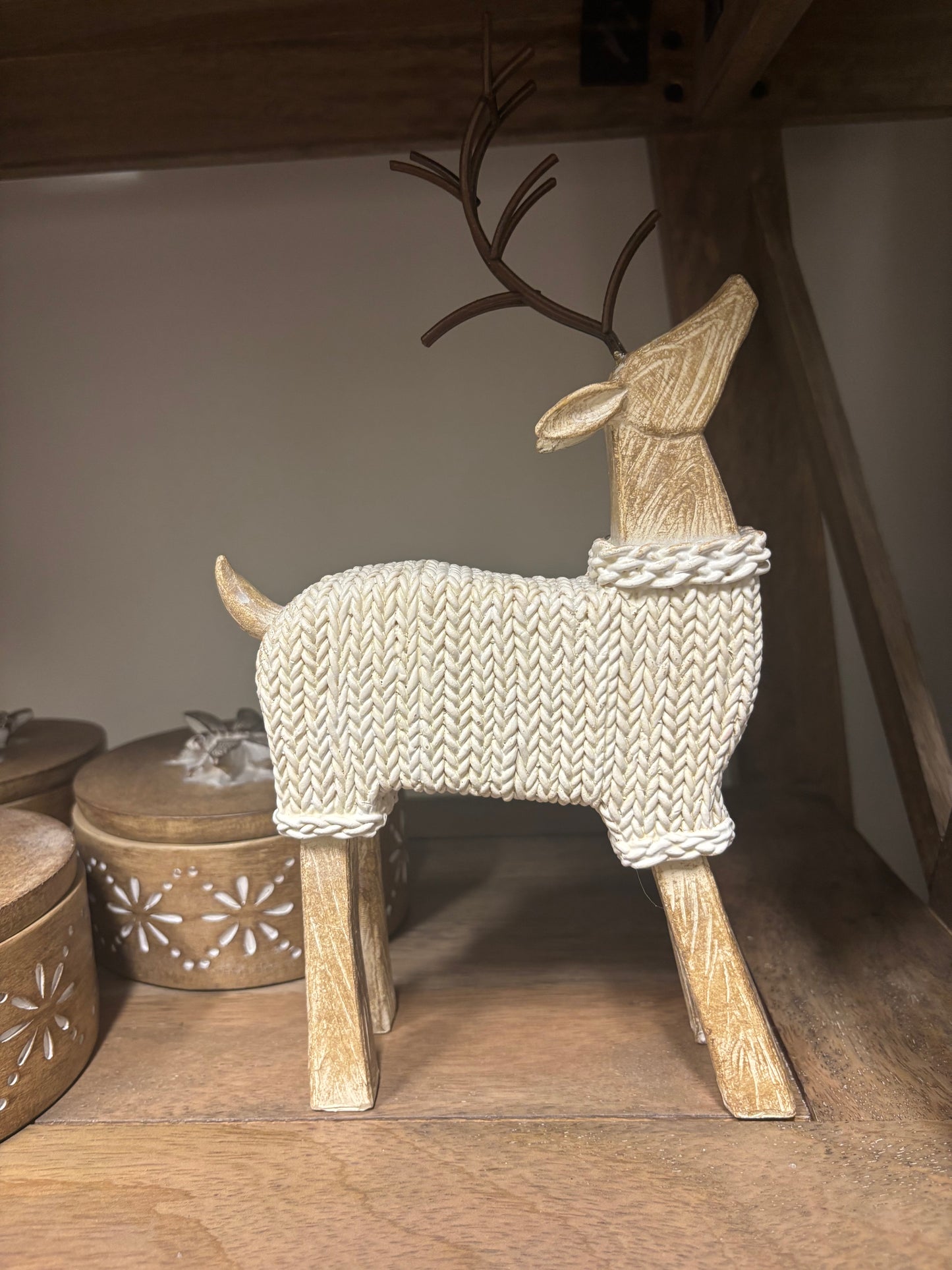 REINDEER WITH SWEATER SET 2