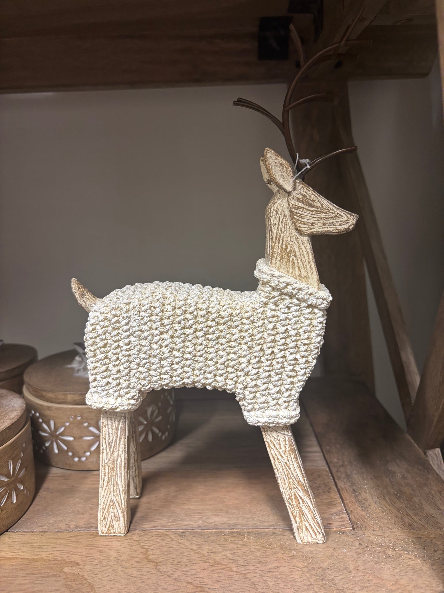 REINDEER WITH SWEATER SET 2