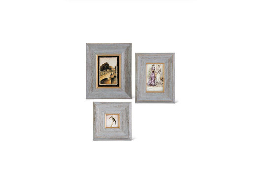 3 PHOTO FRAMES